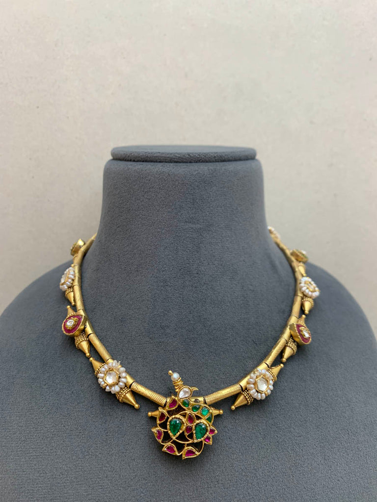 AJ1313 Heritage Antique Necklace