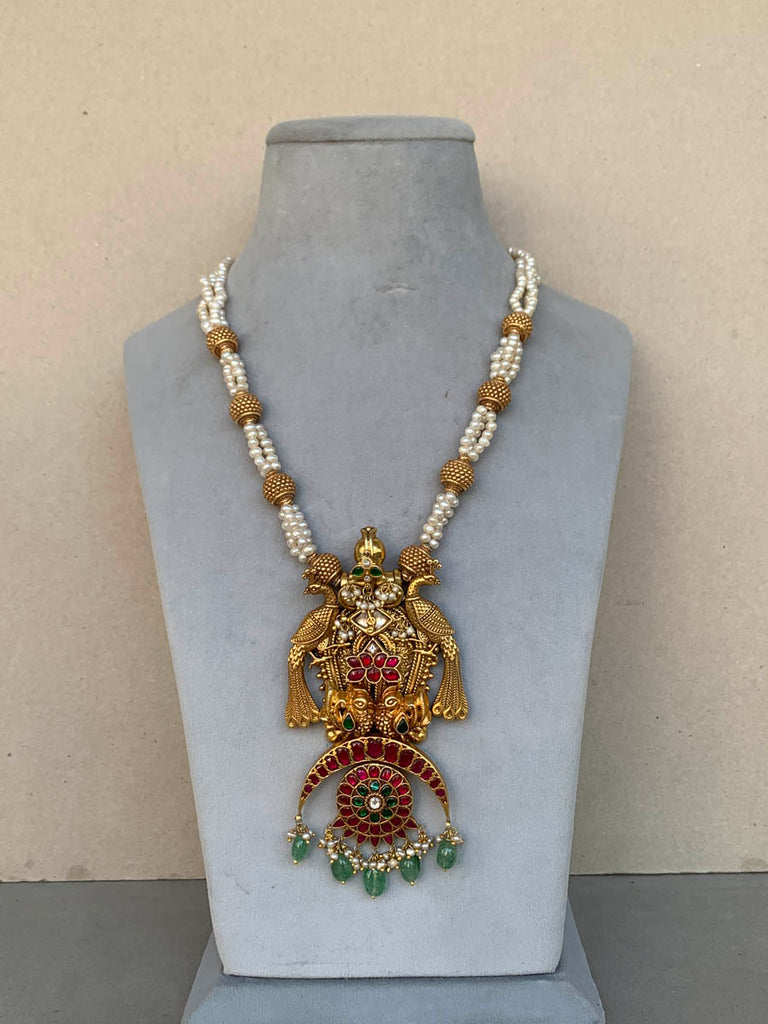 AJ619 Rambaugh Antique Necklace