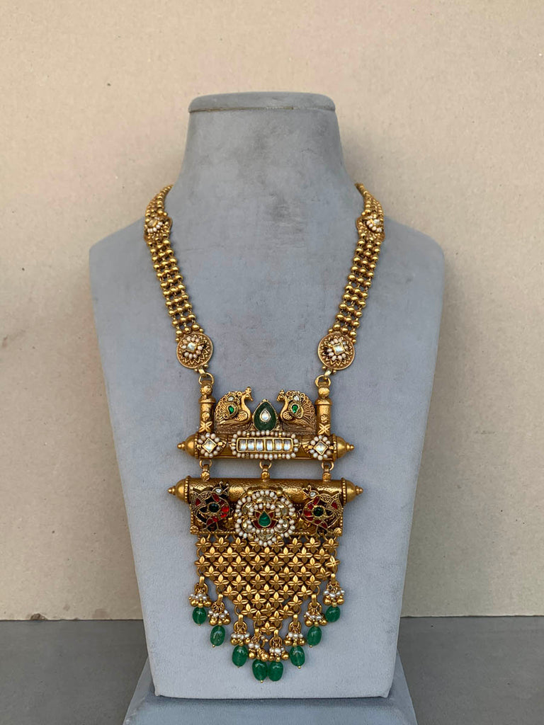 AJ729 Rambaugh Antique  Necklace