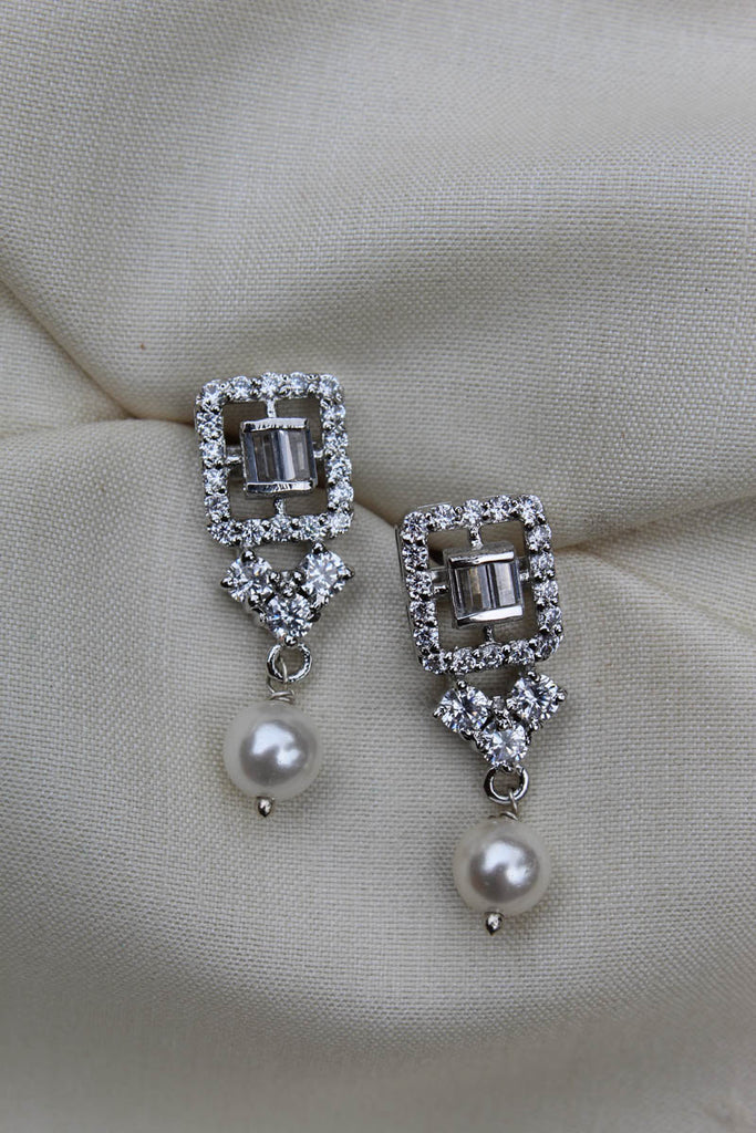 CL076 Diamond Earrings