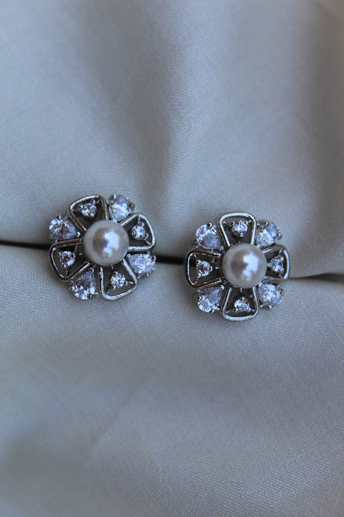 CL800 White Diamond Earrings (92.5 silver)