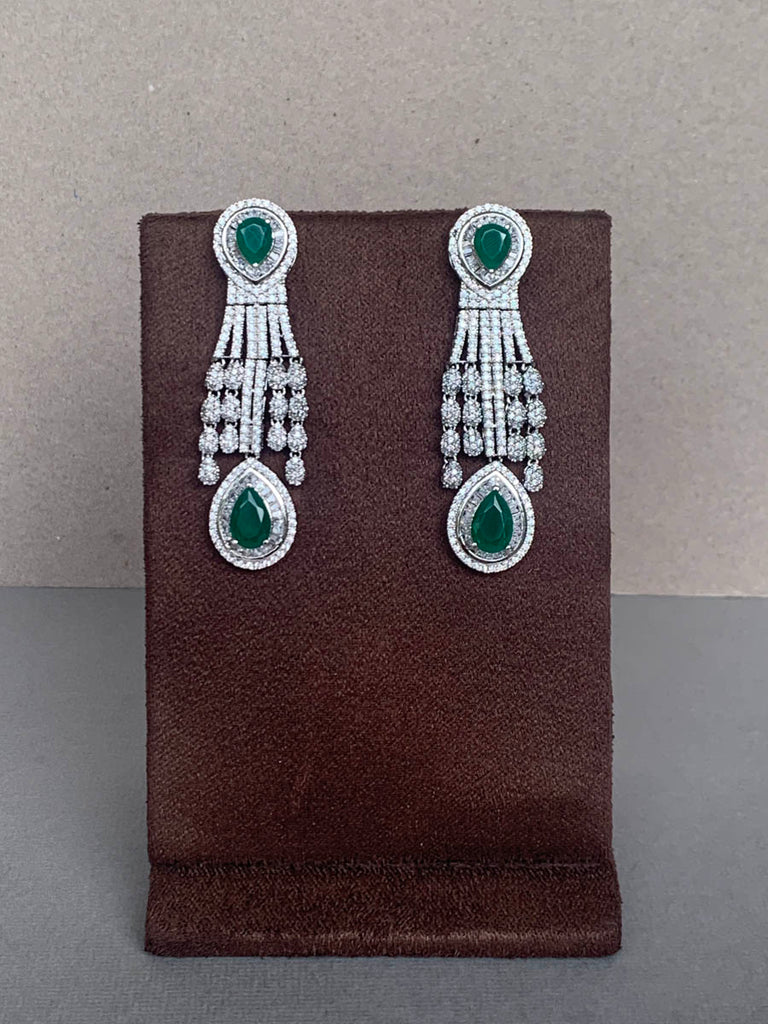 DE188 Green Diamond Earrings