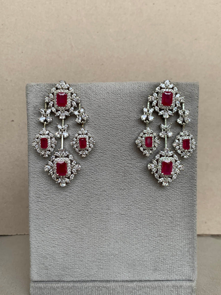 DE672  Diamond Earrings