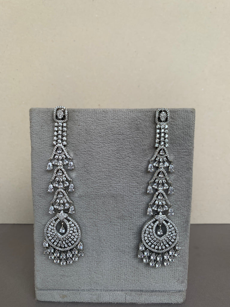 DE897  Diamond Earrings