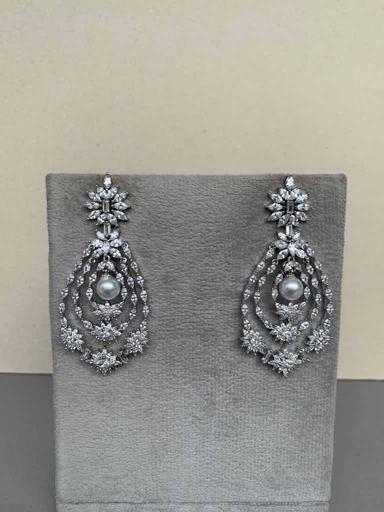 DE937 Diamond Earrings