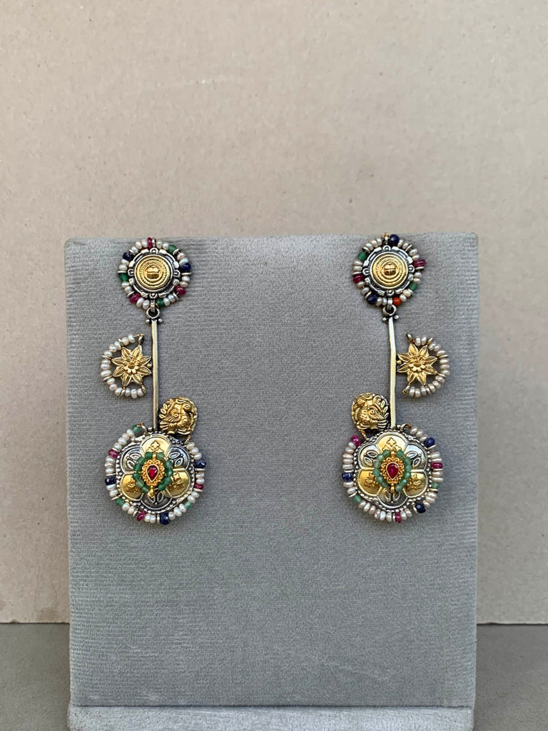 E1716 Maahru Silver Earrings