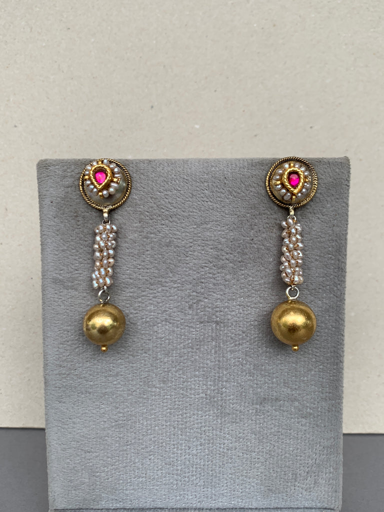 E1774 Maahru Silver Earrings