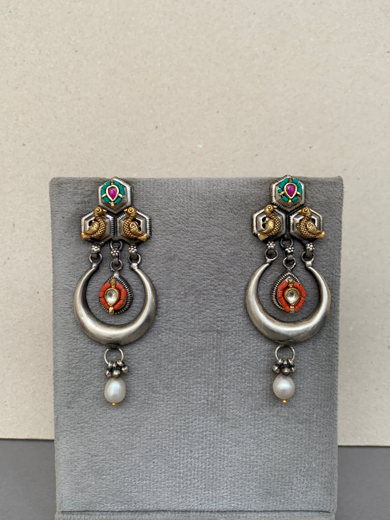 E1781 Maahru Silver Earrings
