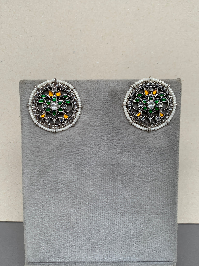 E1783 Maahru Silver Earrings