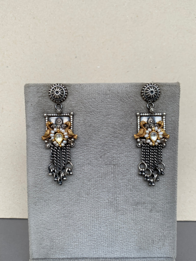 E1784 Maahru Silver Earrings