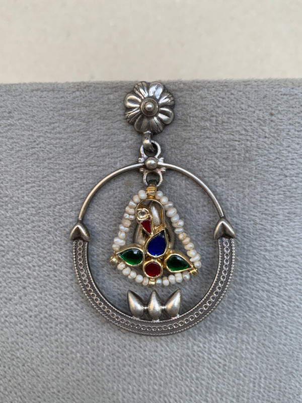 E1791 Maahru Silver Earrings