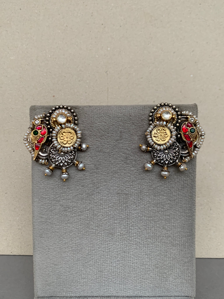 E1797 Maahru Silver Earrings