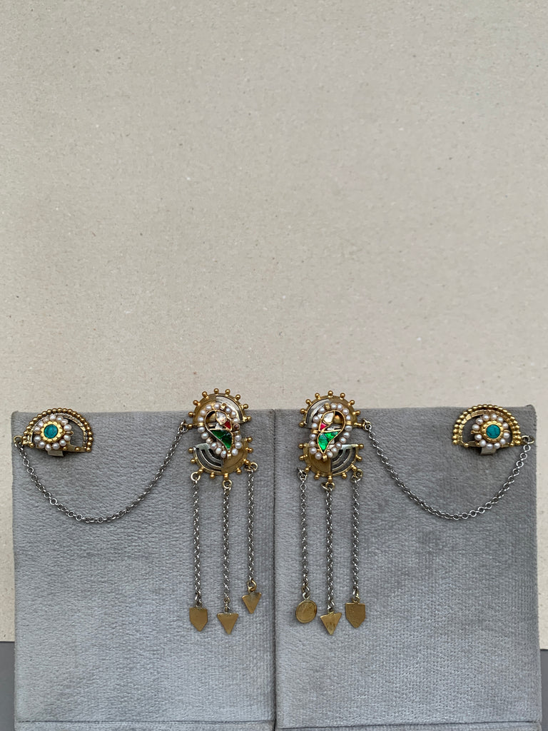 E1828 Maahru Silver Earrings
