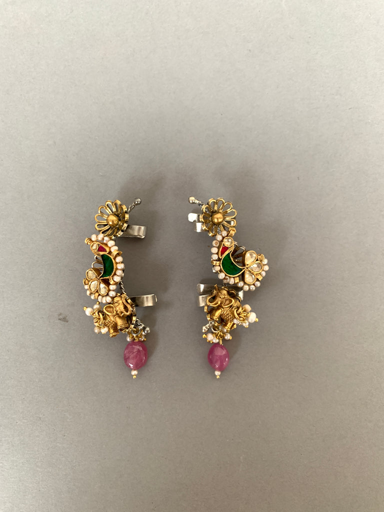 E1833 Maahru Silver Earrings