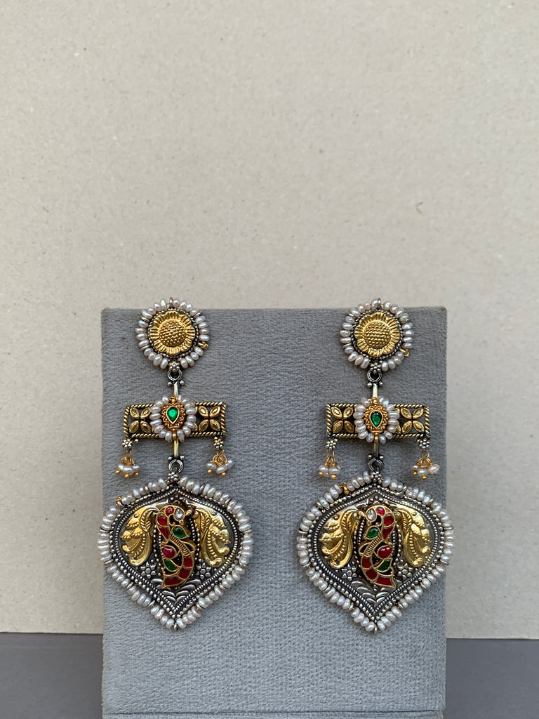 E1857 Maahru Silver Earrings