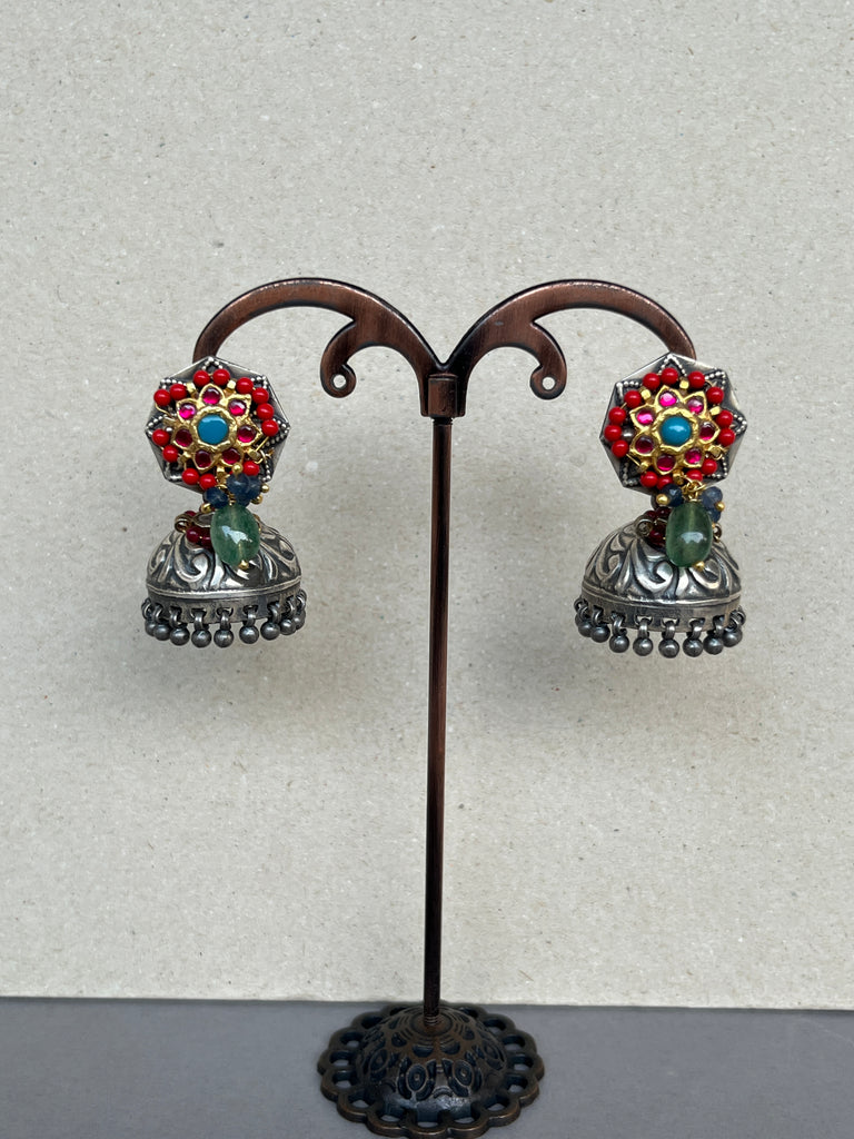 E1907 Maahru Silver Earrings