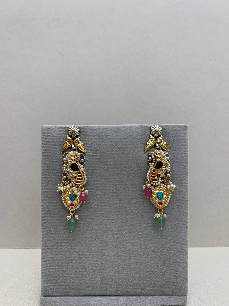 E1957  Maahru Silver Earrings