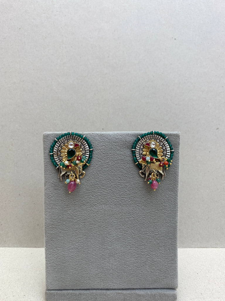 E1969 Maahru Silver Earrings