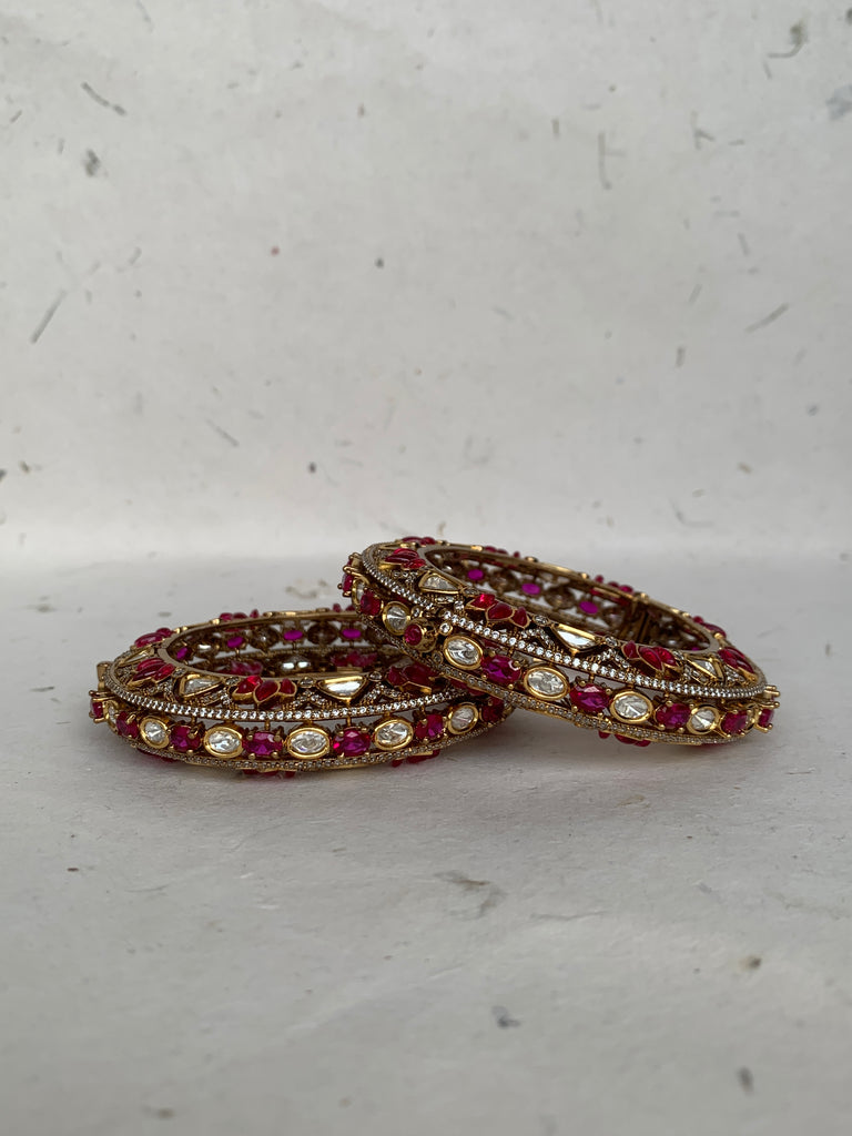 EB221 Indo Western Uncut Bangle
