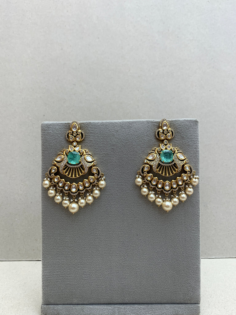 EE870 Indo Western Earrings