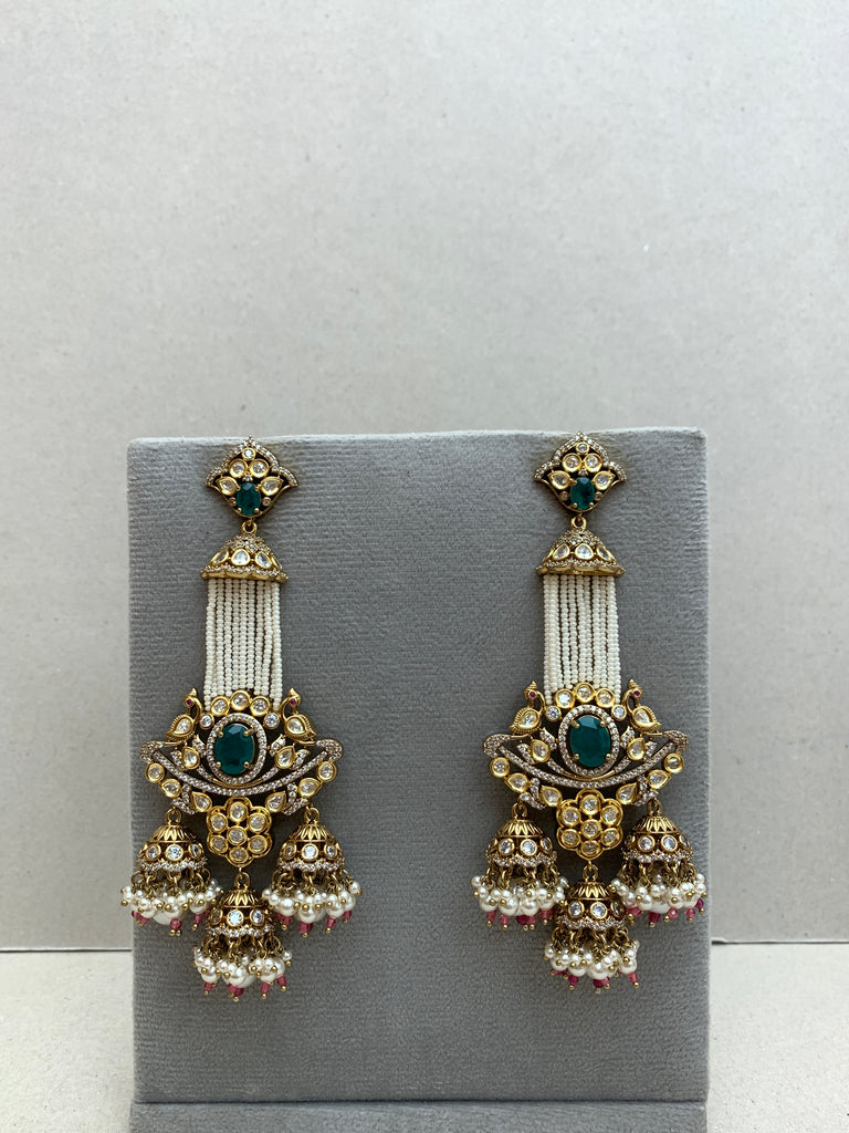 EE950G Indo Western Earrings