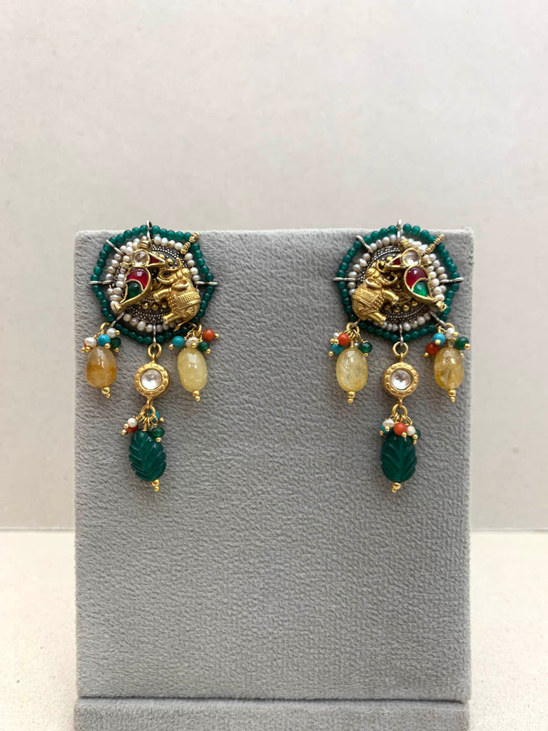 FE3  Maahru Silver Earrings