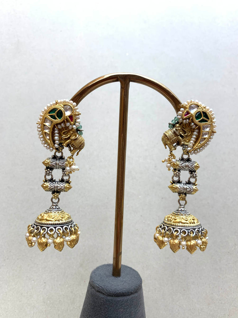 FE40  Maahru Silver Jhumka