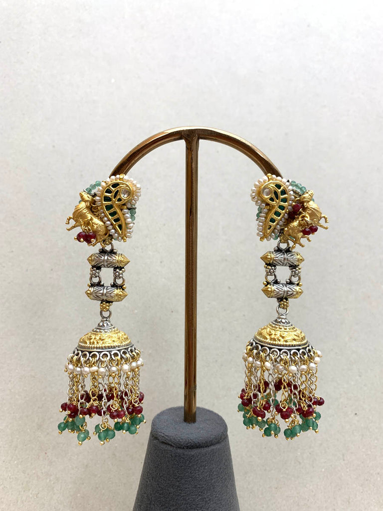 FE43 Maahru Silver Jhumka
