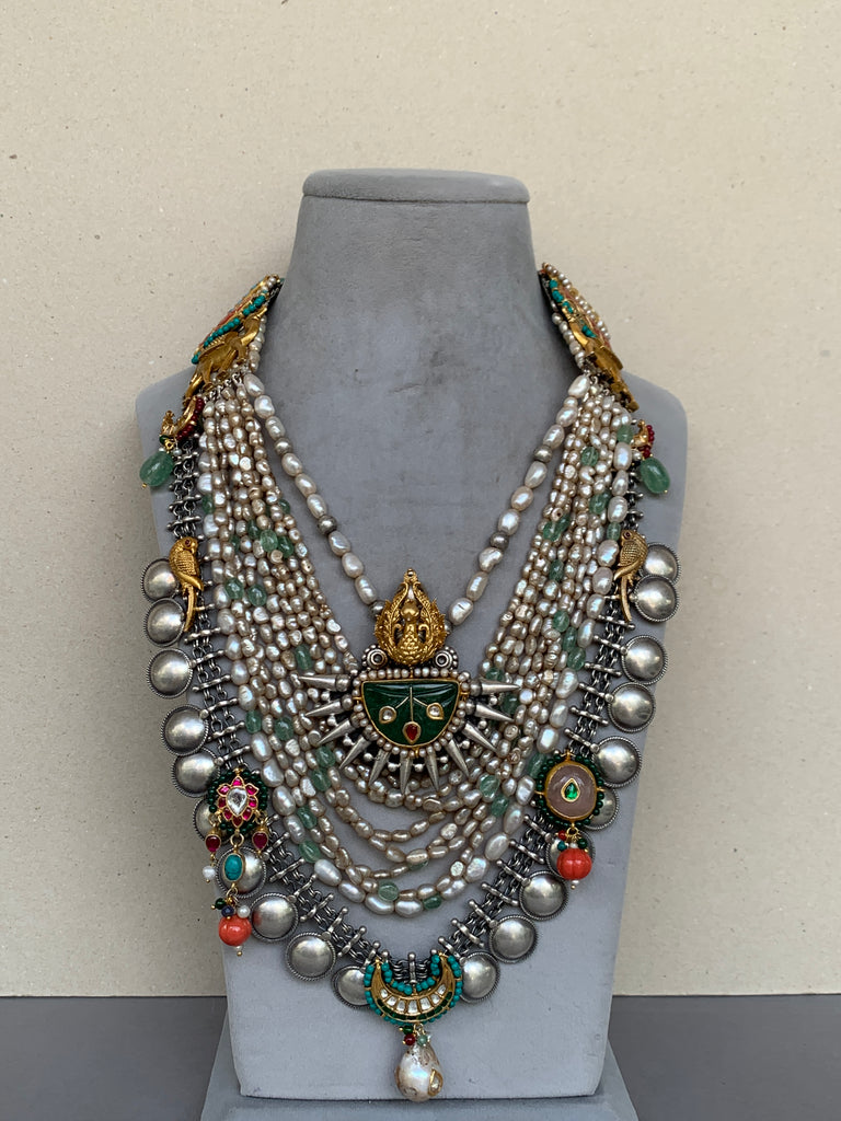 FS116  Maahru Silver Necklace