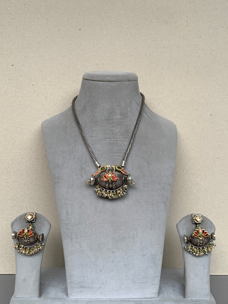 FS140 Maahru Silver Set
