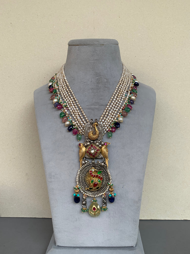 FS197 Maahru Silver Necklace