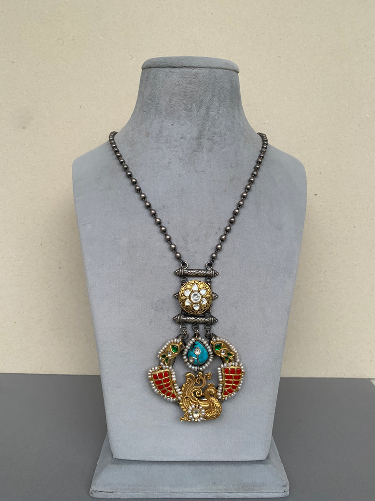FS26 Maahru Silver Necklace