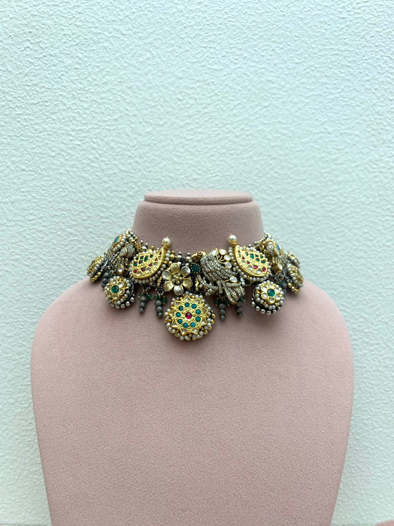 FS262 Maahru Silver Necklace
