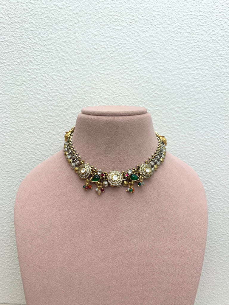 FS265 Maahru Silver Necklace