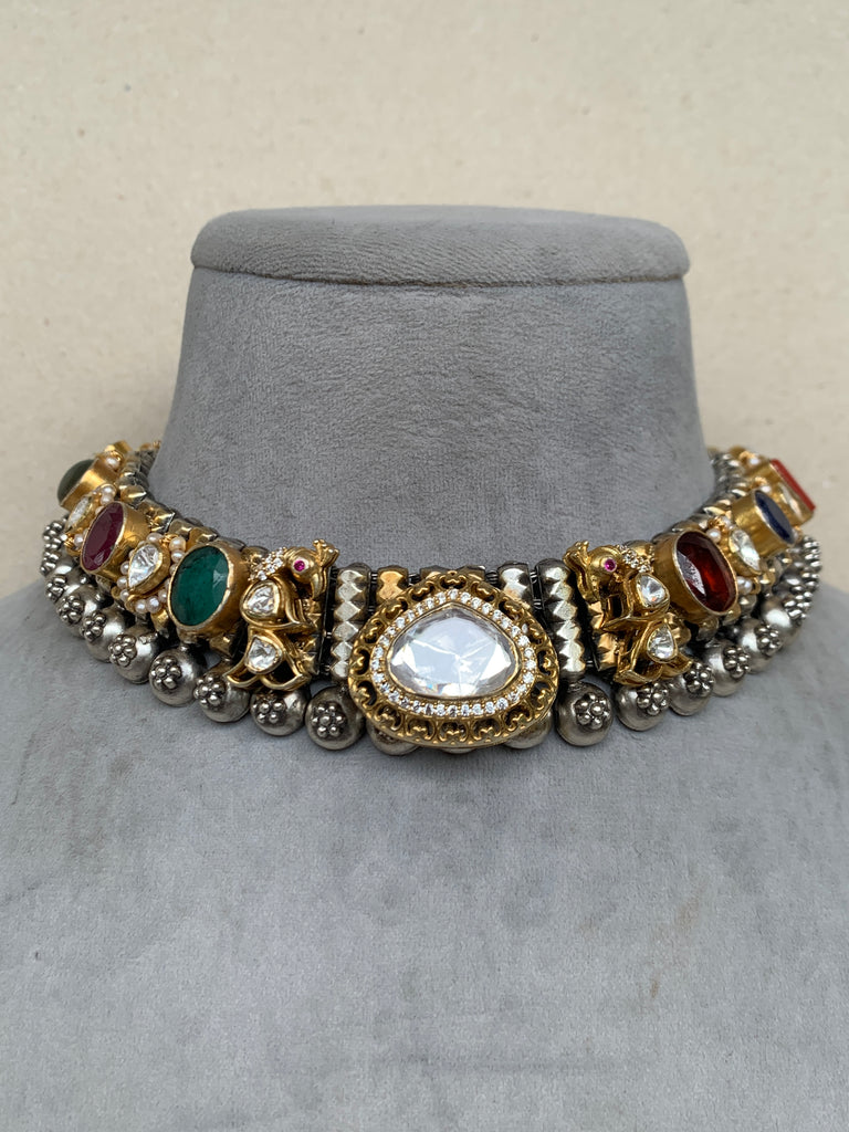 FS38 Maahru Silver Necklace