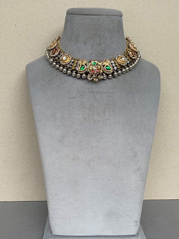 FS53 Maahru Silver Necklace