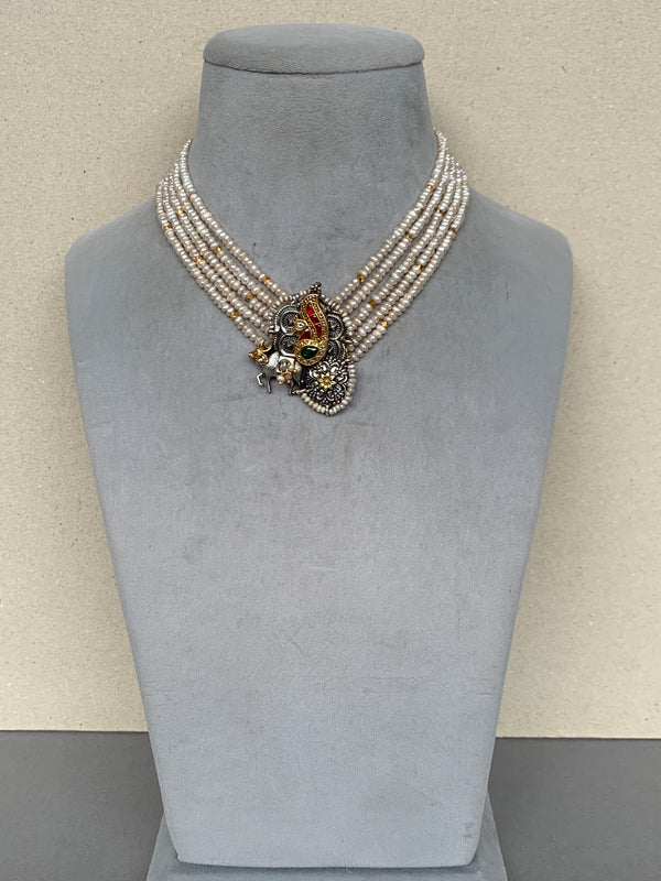 FS54 Maahru Silver Necklace