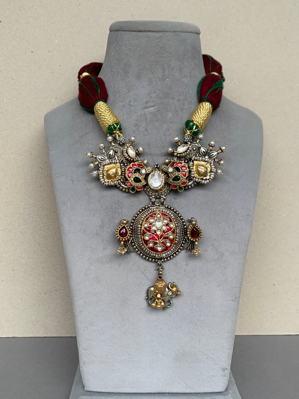 FS60 Maahru Silver Necklace