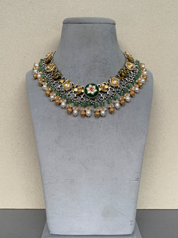 FS68 Maahru Silver Necklace