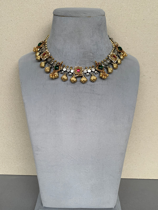 FS76 Maahru Silver Necklace
