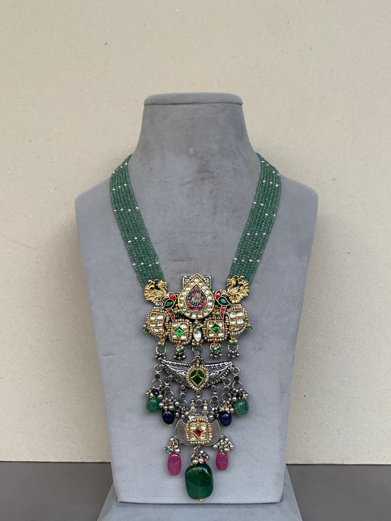 FS195 Maahru Silver Necklace
