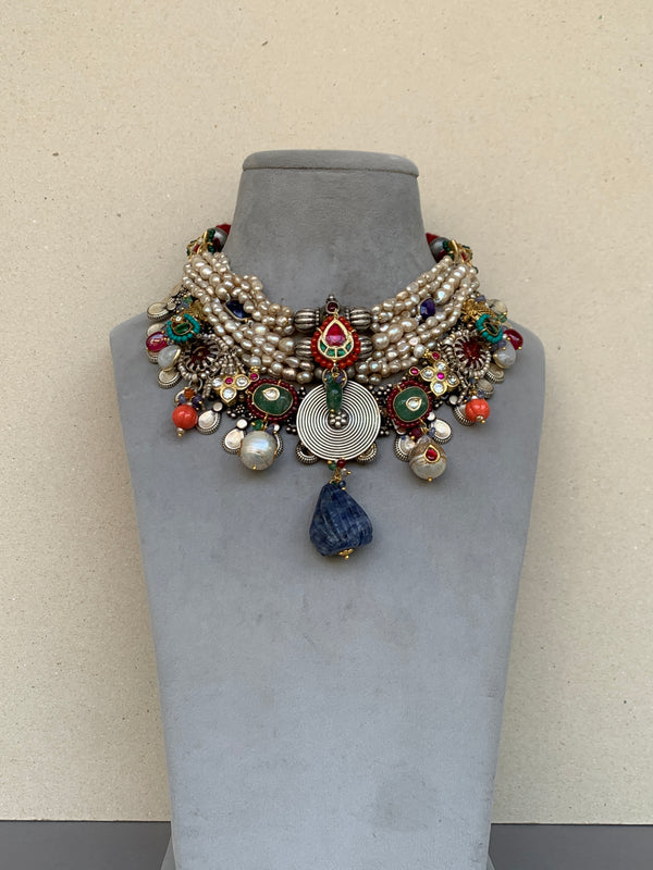 FS128  Maahru Silver Necklace
