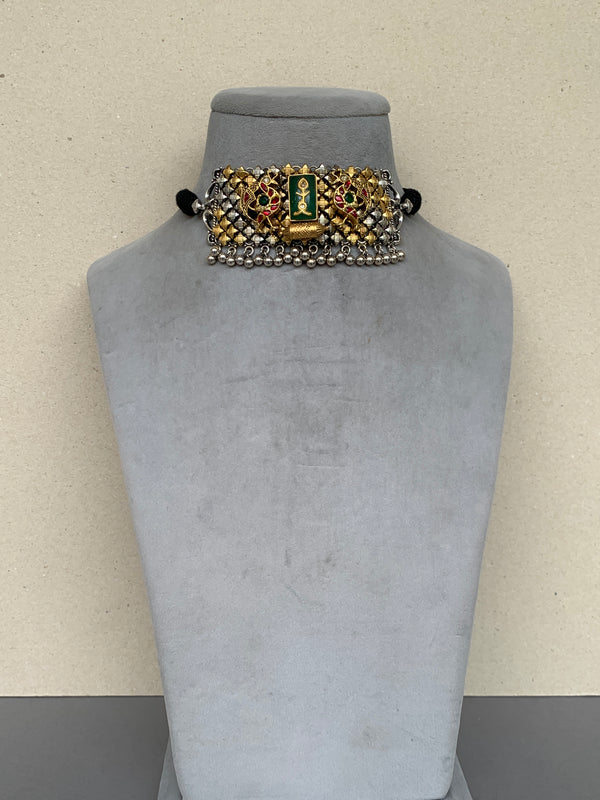 FS69 Maahru Silver Necklace