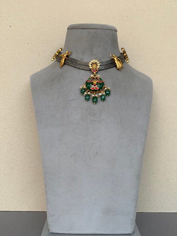 FS129  Maahru Silver Necklace