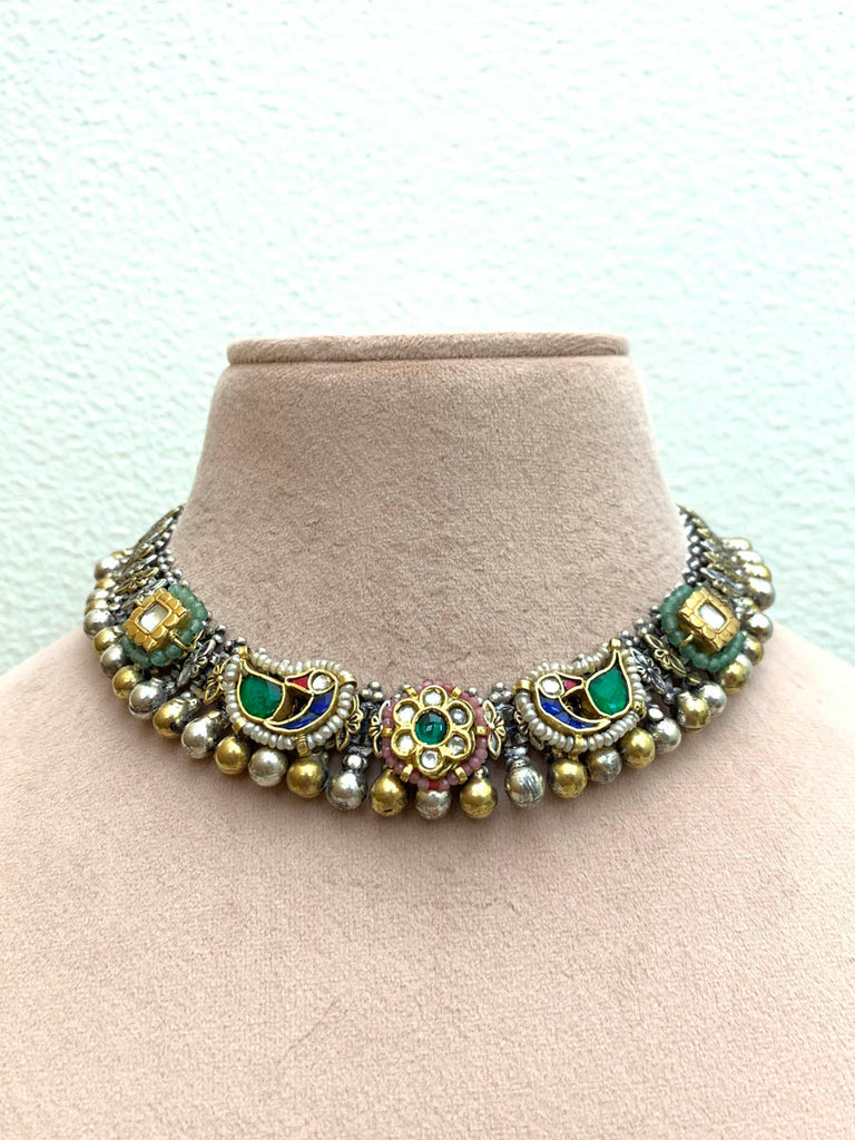 FS339  Maahru Silver Necklace