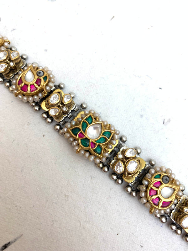 JB1057  Maahru Silver Bracelets