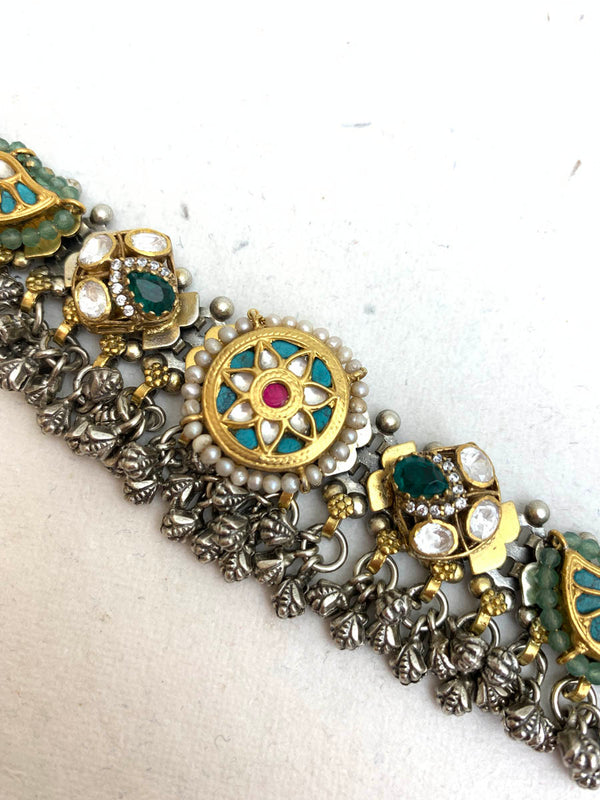 JB1055  Maahru Silver Bracelets