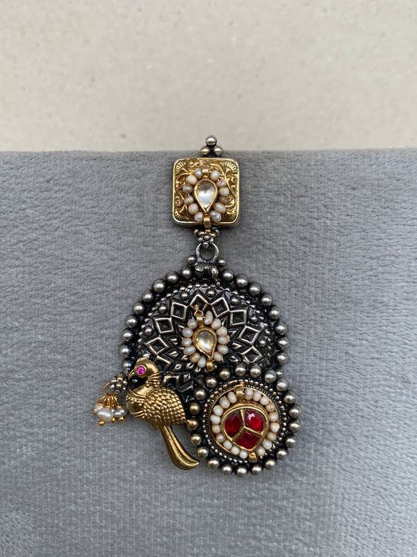 E1852 Maahru Silver Earrings