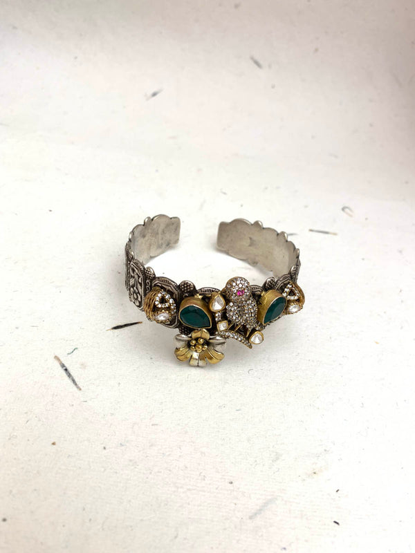 JB981  Maahru Silver Bracelets
