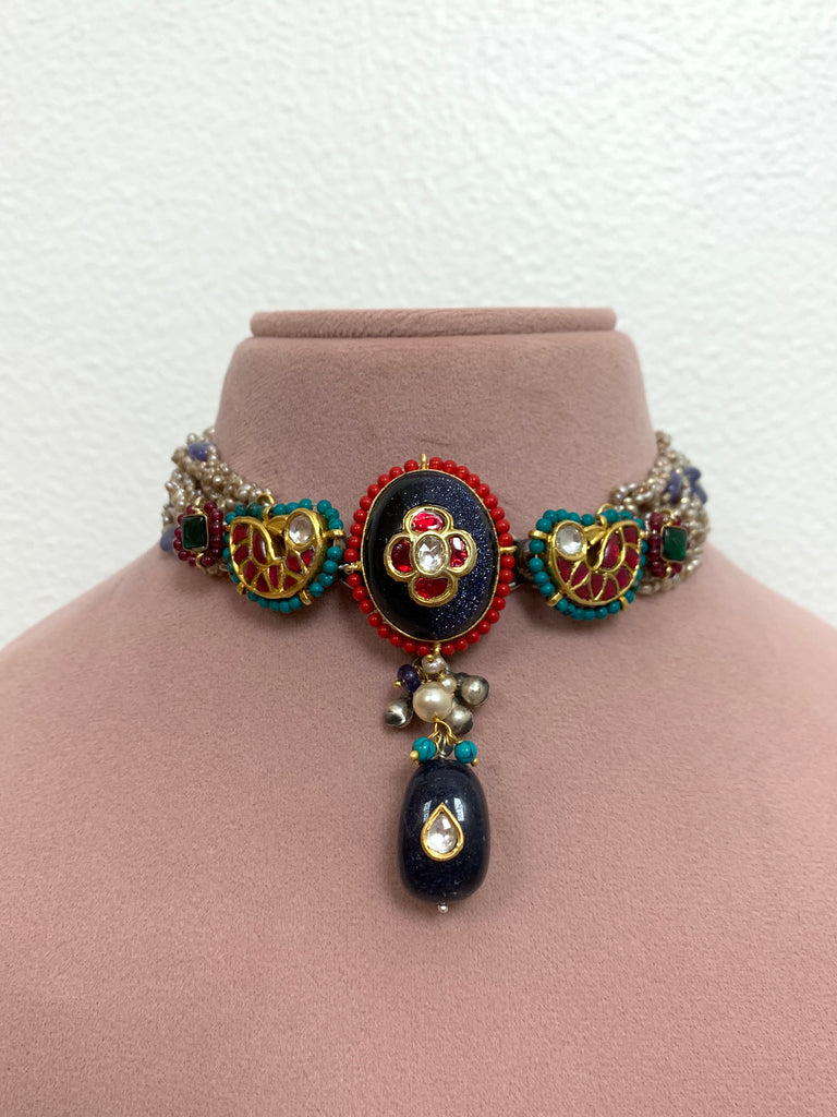 FS240  Maahru Silver Necklace